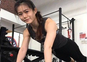 phim sex dì kế Tập thể dục sẽ kích thích con cu anh